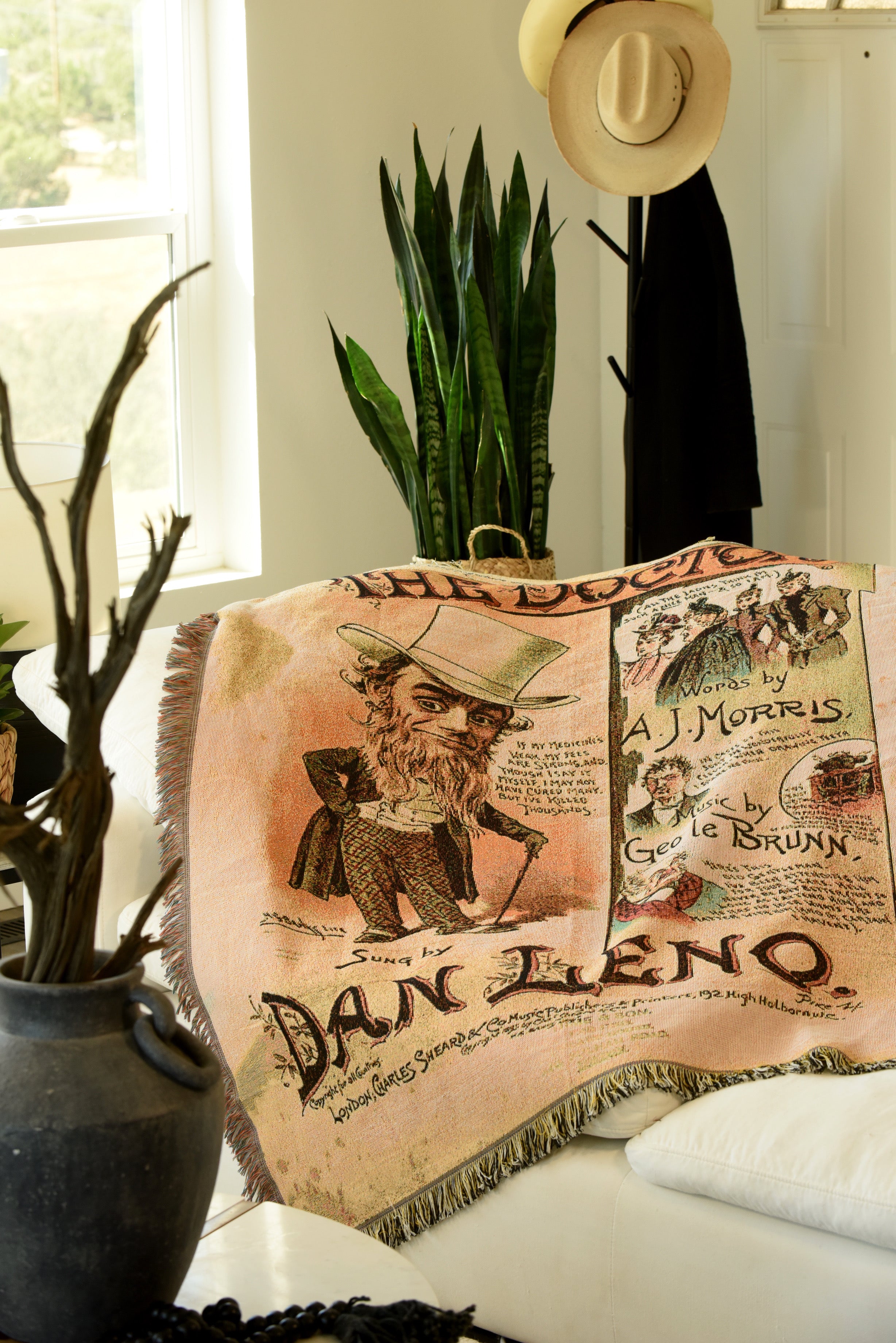 The Doctor’s Eco Capri Picnic & Home Throw